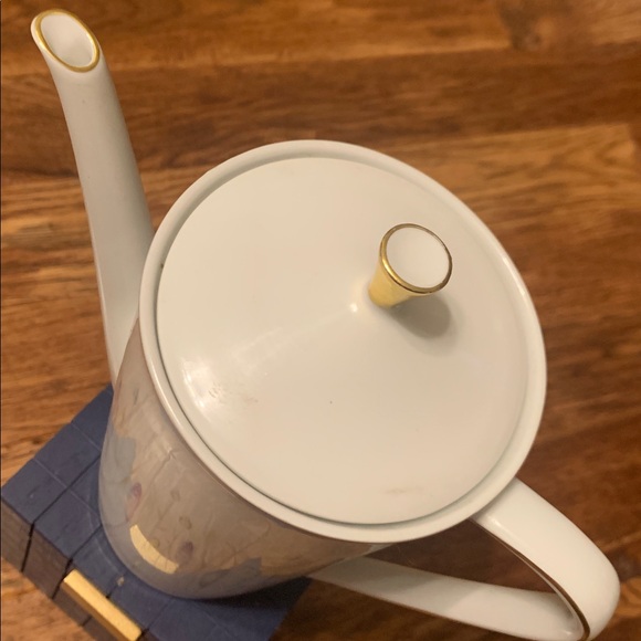 Vintage Mitterteich Teapot - Picture 3 of 10